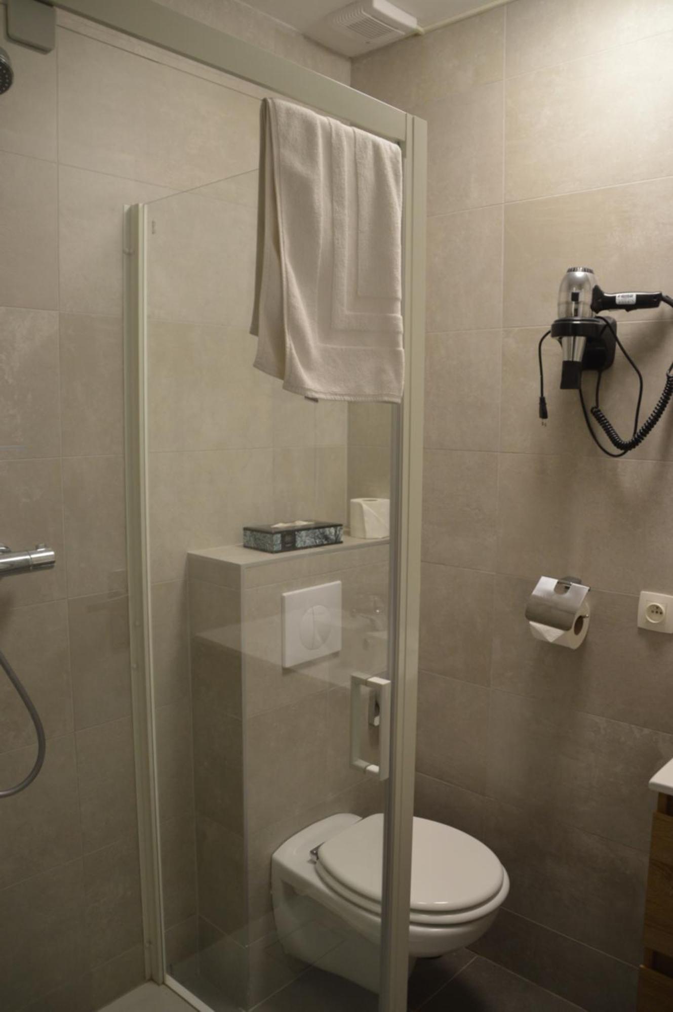 Hotel Mille Colonnes Leuven Eksteriør billede