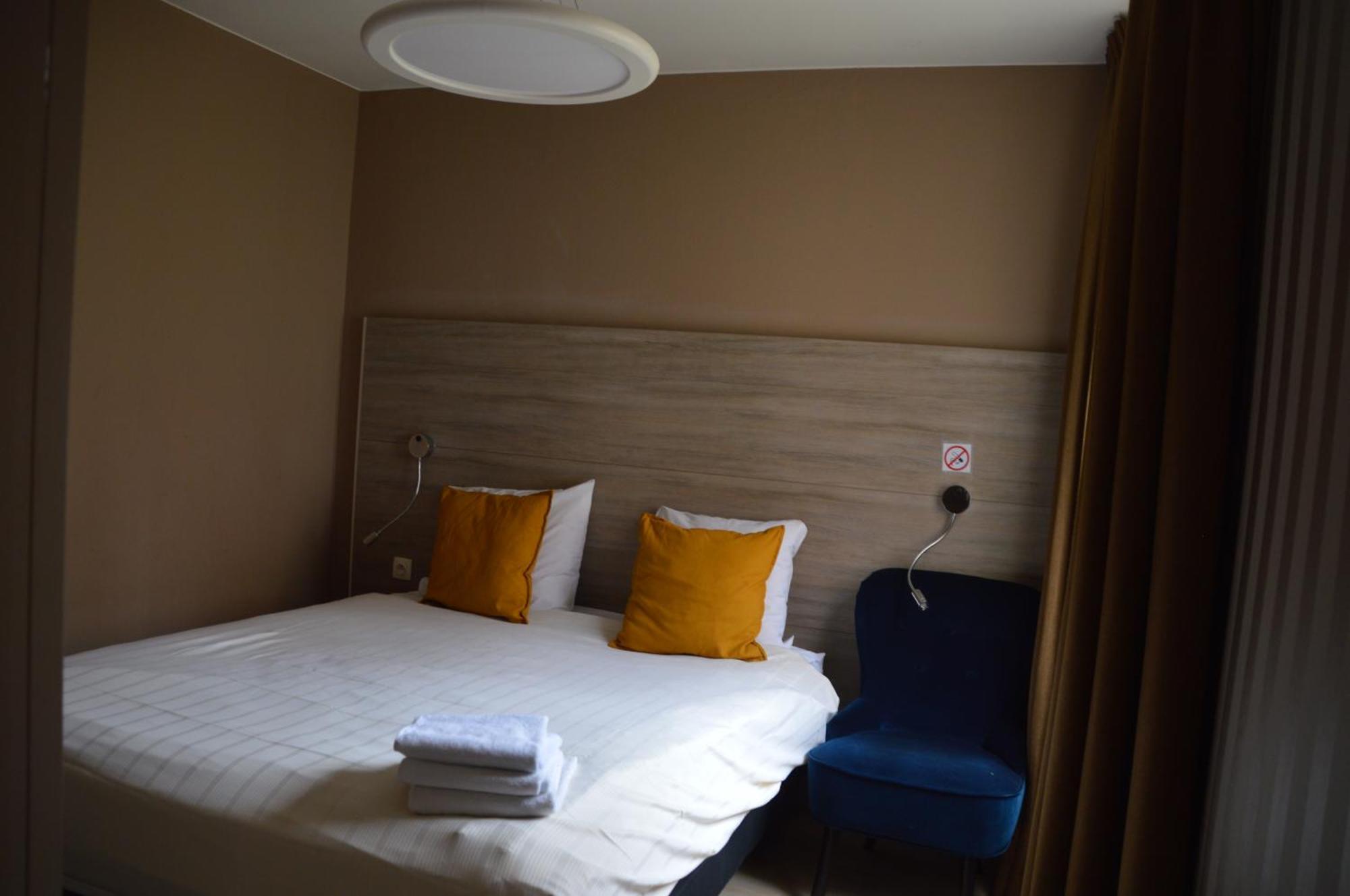 Hotel Mille Colonnes Leuven Eksteriør billede