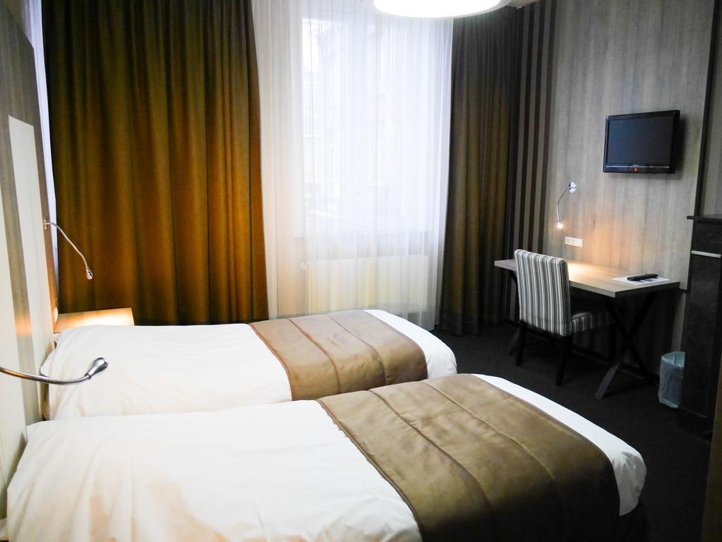 Hotel Mille Colonnes Leuven Eksteriør billede
